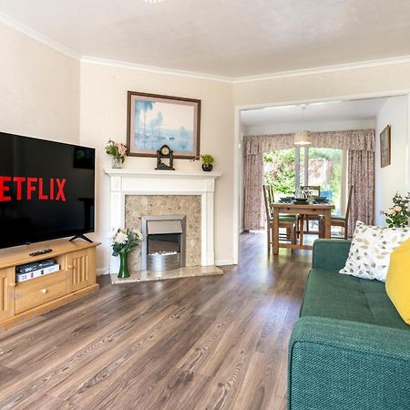 Leicester Oadby 4 Bed Home, 8 Guests, Park 5 Cars 外观 照片