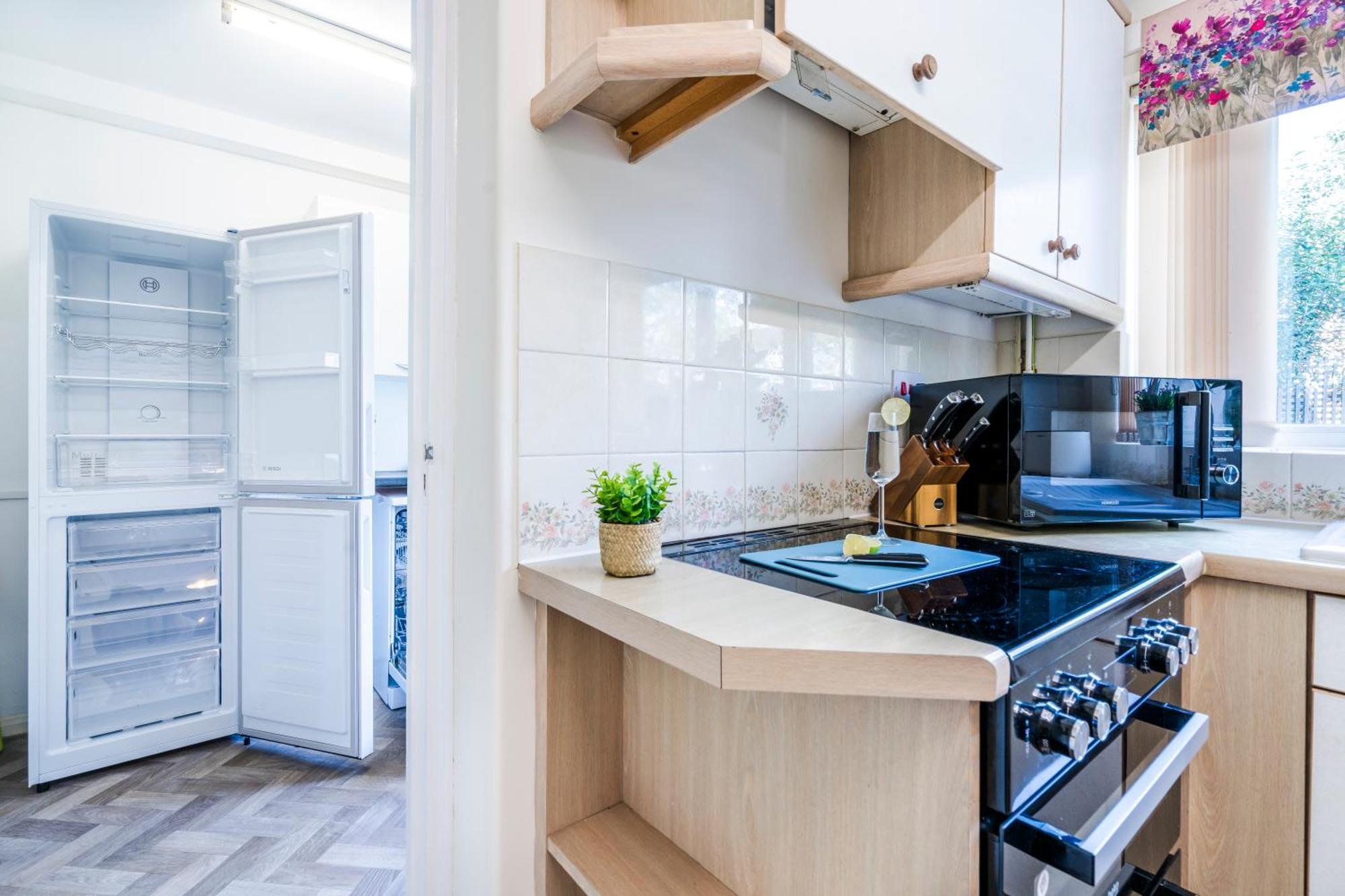 Leicester Oadby 4 Bed Home, 8 Guests, Park 5 Cars 外观 照片