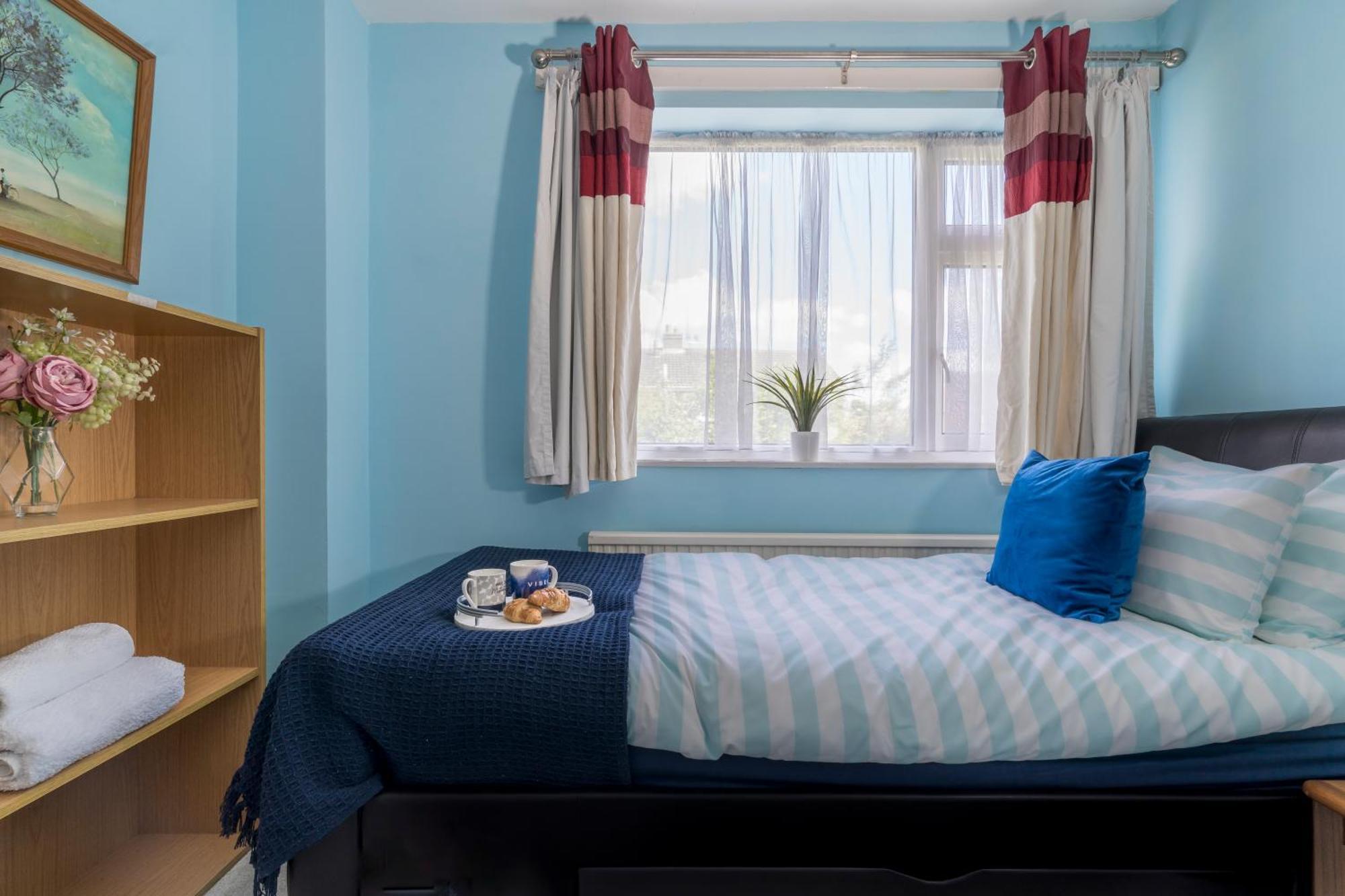 Leicester Oadby 4 Bed Home, 8 Guests, Park 5 Cars 外观 照片