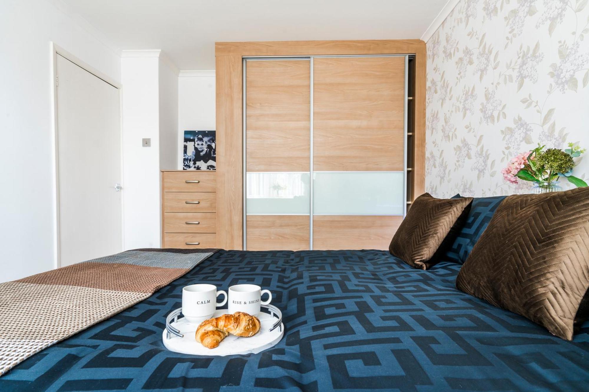 Leicester Oadby 4 Bed Home, 8 Guests, Park 5 Cars 外观 照片