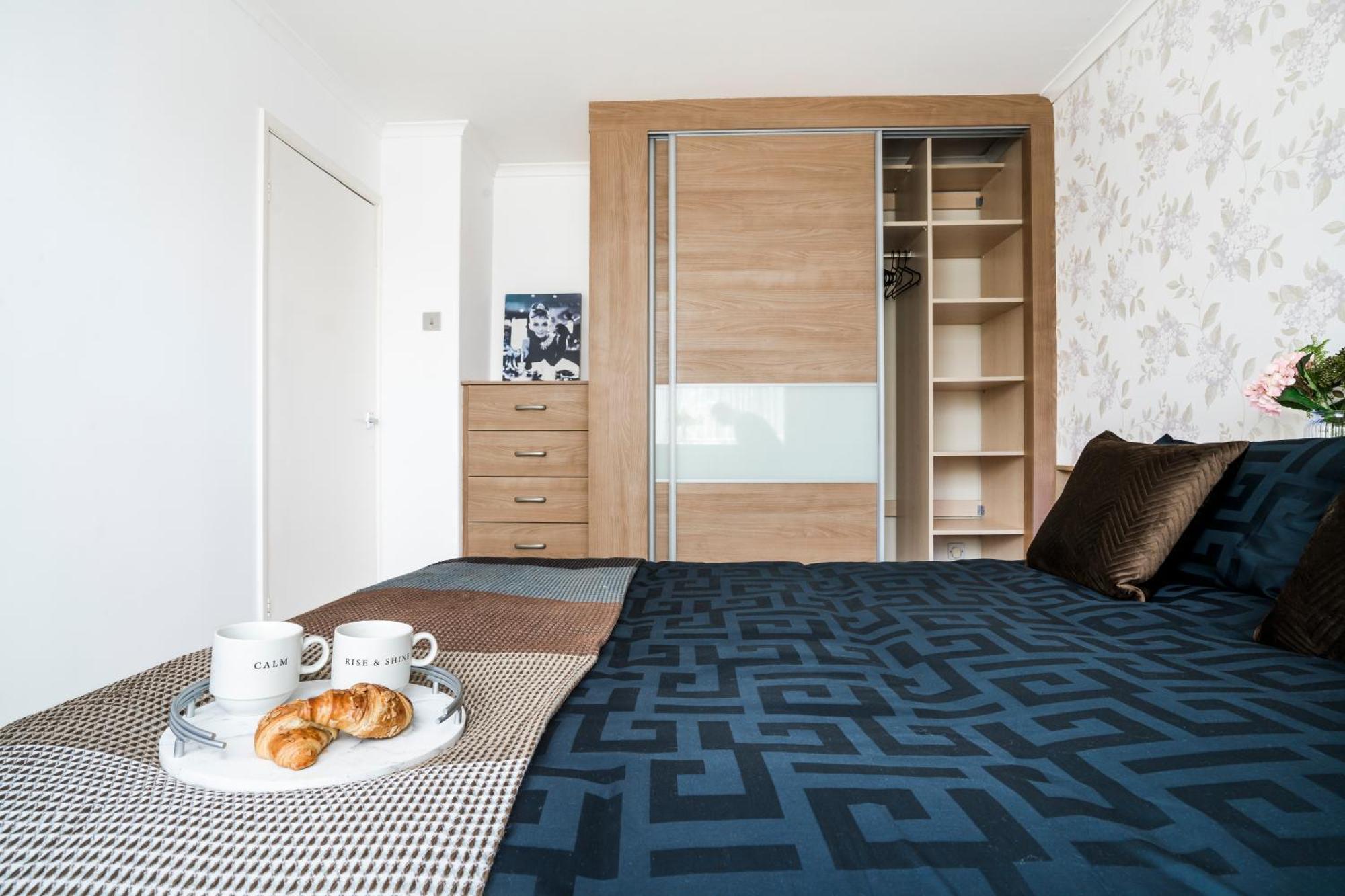 Leicester Oadby 4 Bed Home, 8 Guests, Park 5 Cars 外观 照片